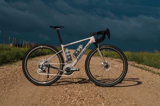 Set of 13 Speed ​​​​SRAM Red in the wild in Unbound Gravel