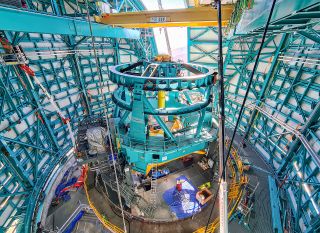 Assembly of the observatory telescope assembly