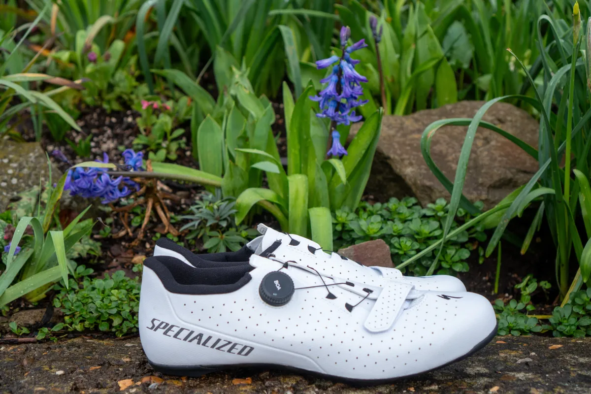 Specialized Torch 2.0 shoes for the flower bed