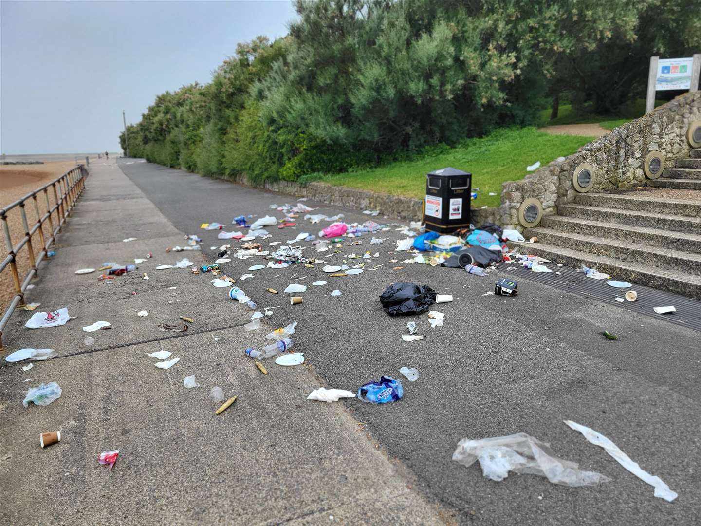 Folkestone's waterfront was marked by a "instead of a bomb" following piles of trash left over from the warm weather.  Image: Liam Godfrey