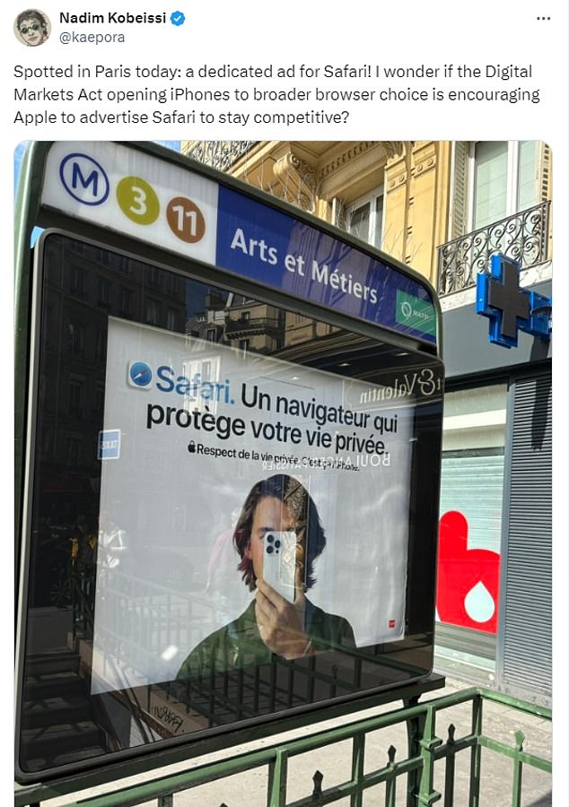 Apple told users that it “respects [their] privacy' on a billboard promoting its Safari browser in Paris, France