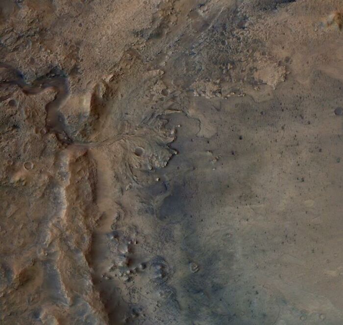 Scientists were interested in finding a completely different type of boulder on Mars