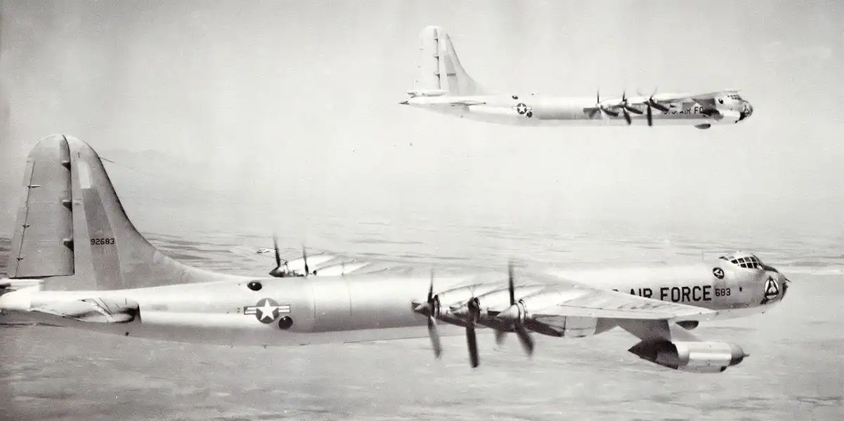 A B-36 mechanic's harrowing mission: hours spent waiting in the wings of a Peacemaker for in-flight engine maintenance