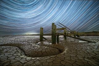 Trailing radial stars through the swamps