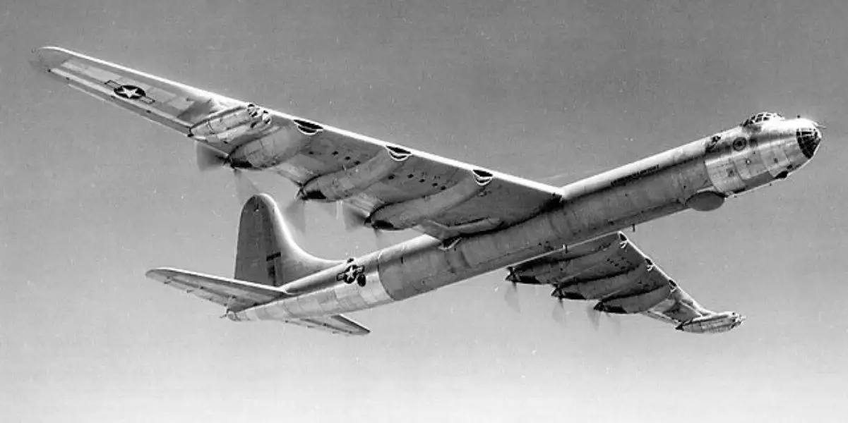 A B-36 mechanic's harrowing mission: hours spent waiting in the wings of a Peacemaker for in-flight engine maintenance